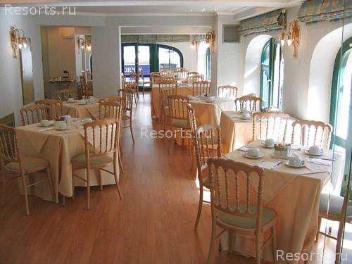 Delphi Art Hotel 20